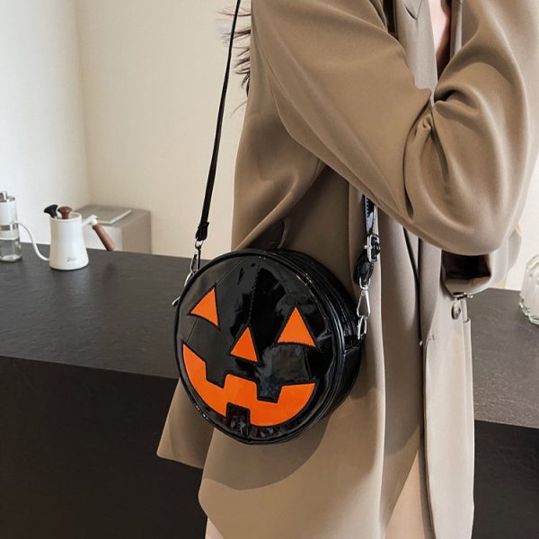 Halloween Pumpkin Small Round Bag Discount