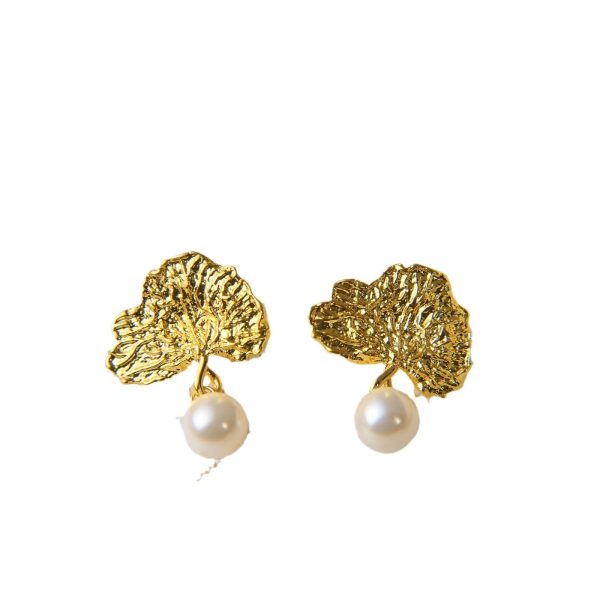 Simple Flower Pearl Earrings Online now